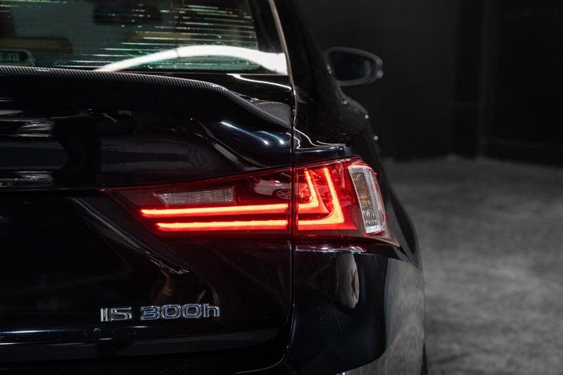 2013 Lexus IS 300h