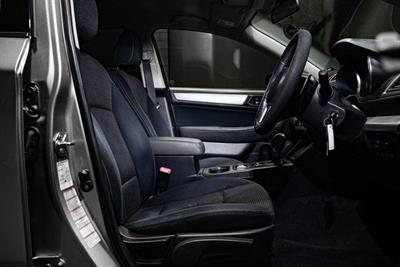 2016 Subaru Legacy - Thumbnail