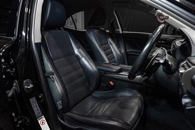 2013 Lexus IS 350 - Thumbnail