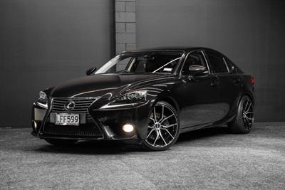 2013 Lexus IS 350 - Thumbnail