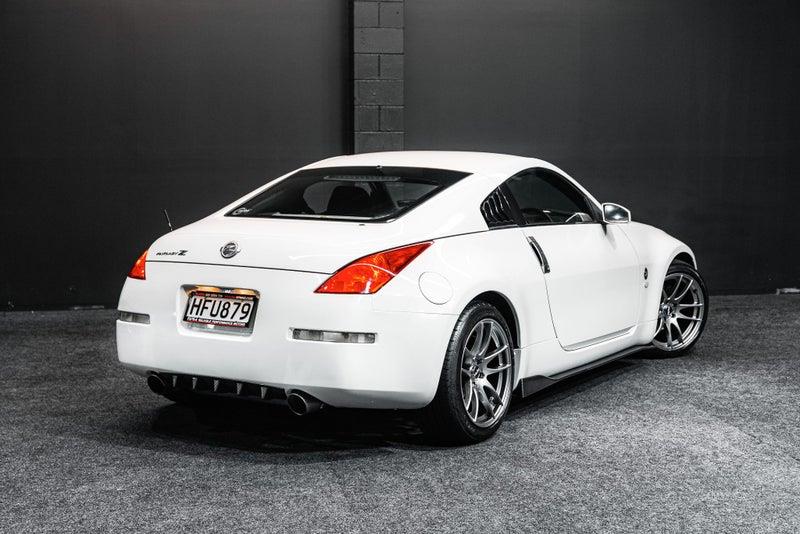2005 Nissan Fairlady