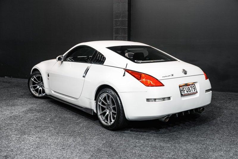 2005 Nissan Fairlady