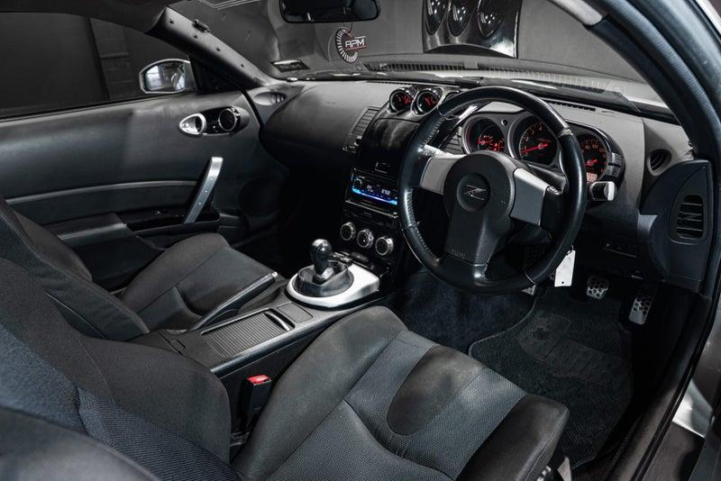 2007 Nissan Fairlady