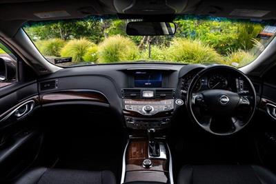 2012 Nissan Fuga - Thumbnail