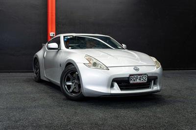 2010 Nissan Fairlady - Thumbnail