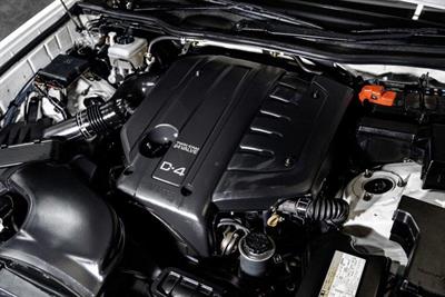 2003 Toyota Crown - Thumbnail