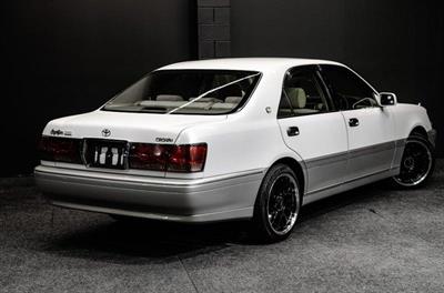 2003 Toyota Crown - Thumbnail