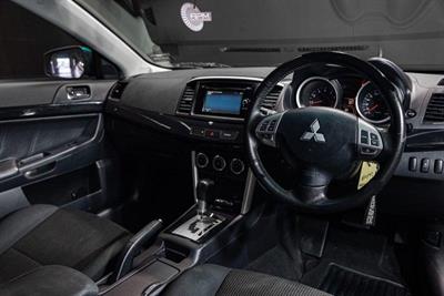 2018 Mitsubishi Lancer - Thumbnail