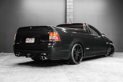 2010 Holden Commodore - Thumbnail