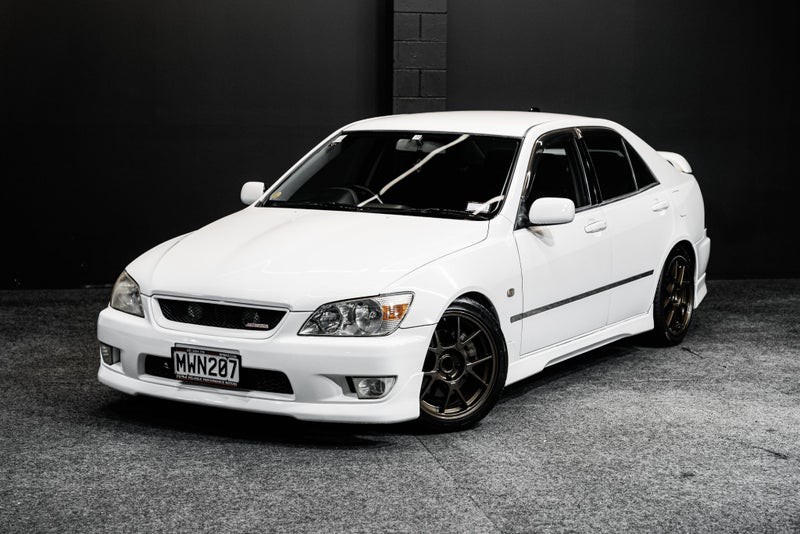 2014 Toyota Altezza