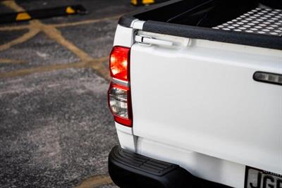 2015 Toyota Hilux - Thumbnail