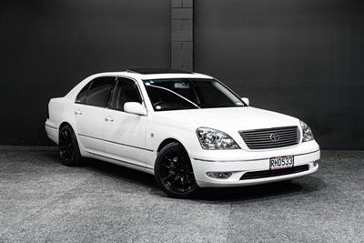 2001 Toyota Celsior - Thumbnail