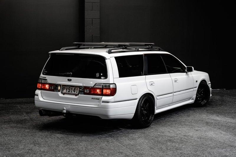 1999 Nissan Stagea