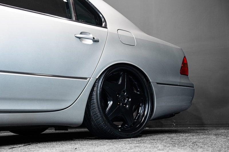 2001 Lexus LS 430