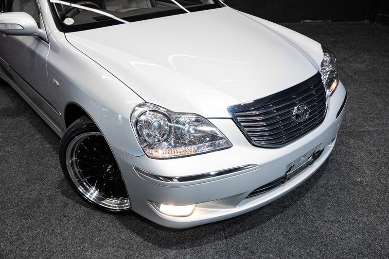 2004 Toyota Crown