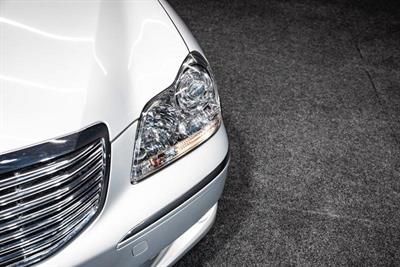 2004 Toyota Crown - Thumbnail