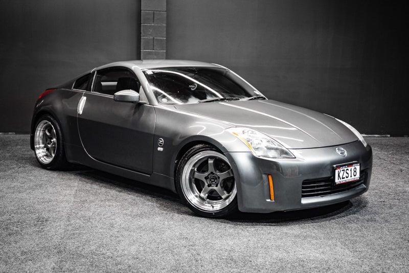 2005 Nissan Fairlady