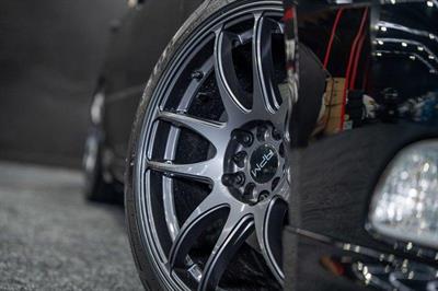 2004 Toyota Crown - Thumbnail