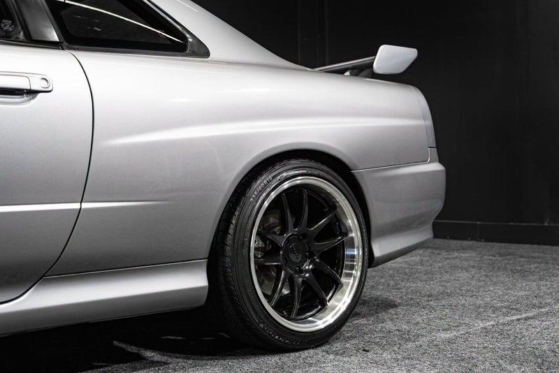 1998 Nissan Skyline JDM car for sale — photo 8 of 13