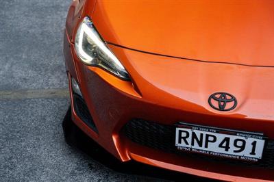 2012 Toyota 86 - Thumbnail