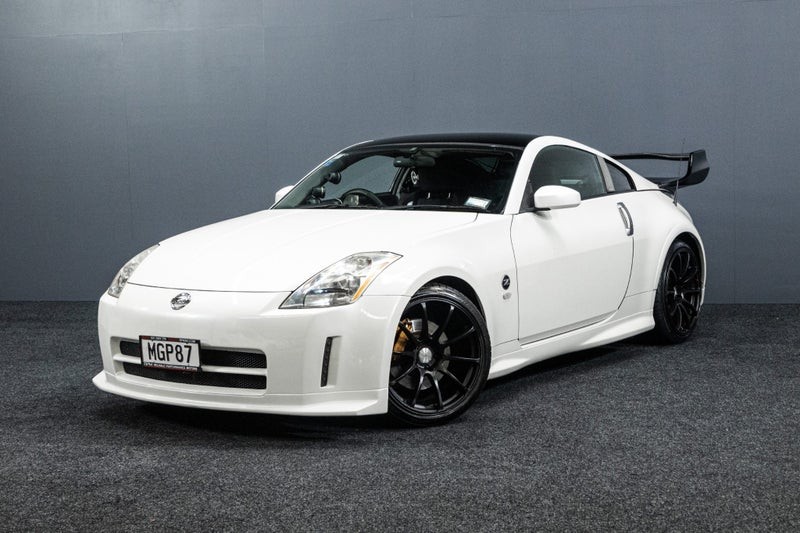 2004 Nissan Fairlady