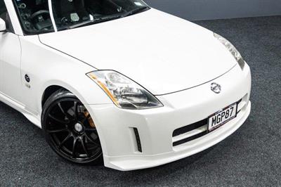 2004 Nissan Fairlady - Thumbnail