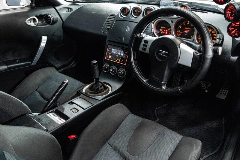 2004 Nissan Fairlady