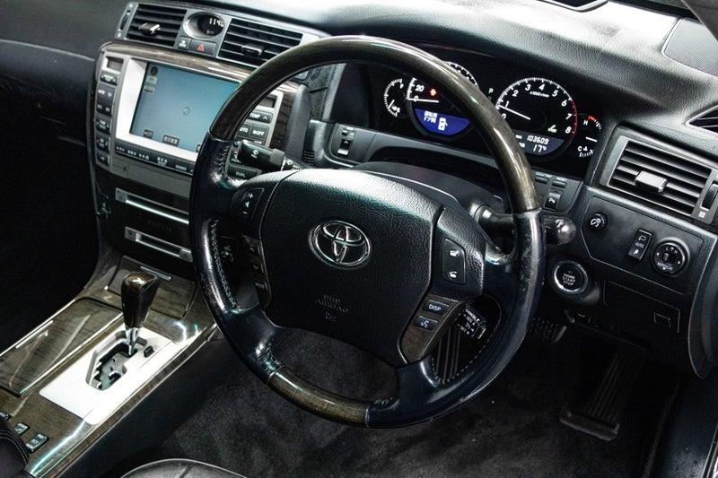 2007 Toyota Crown