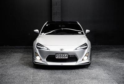2012 Toyota 86 - Thumbnail