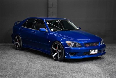 1999 Toyota Altezza - Thumbnail