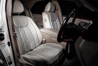 2004 Toyota Crown - Thumbnail