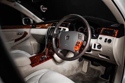 2004 Toyota Crown - Thumbnail