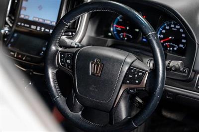 2013 Toyota Crown - Thumbnail