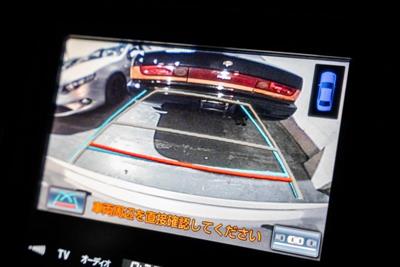 2013 Toyota Crown - Thumbnail