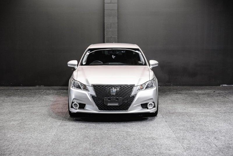 2013 Toyota Crown