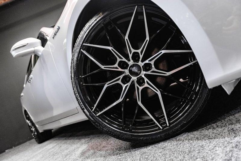 2013 Toyota Crown