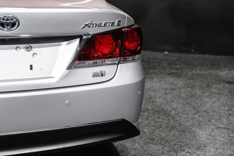 2013 Toyota Crown