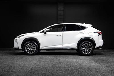 2017 Lexus NX 200t - Thumbnail