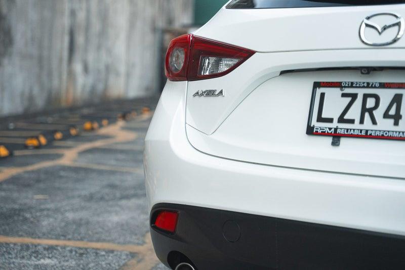 2015 Mazda Axela