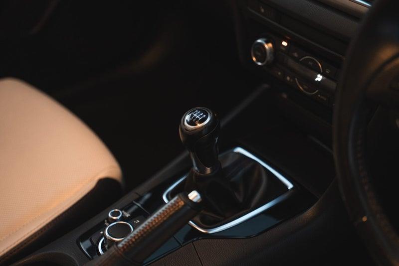 2015 Mazda Axela
