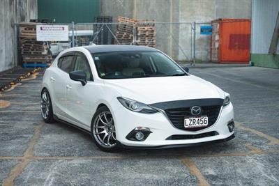 2015 Mazda Axela - Thumbnail