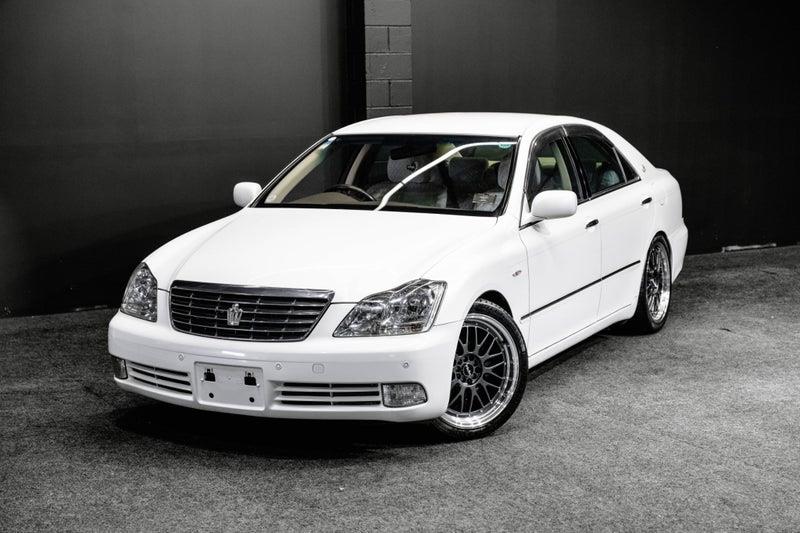 2005 Toyota Crown