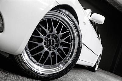 2005 Toyota Crown - Thumbnail