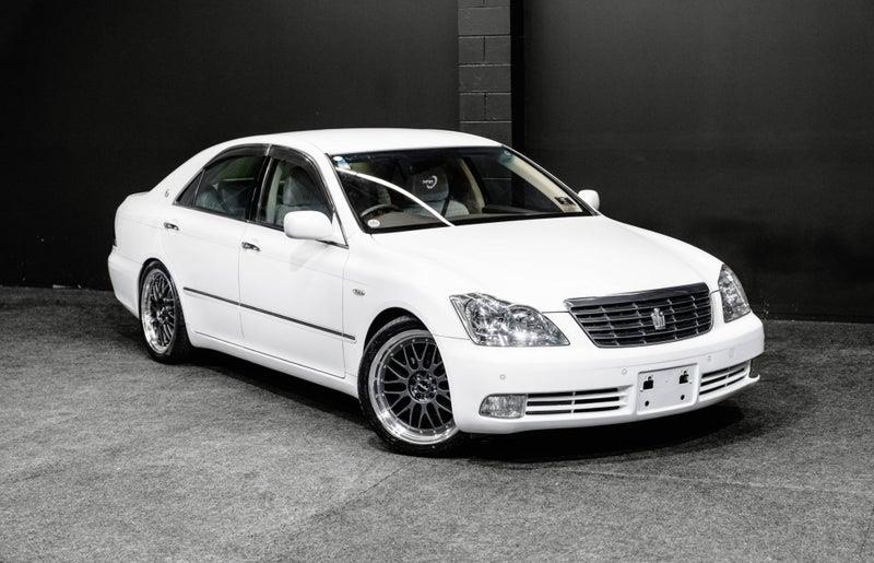 2005 Toyota Crown