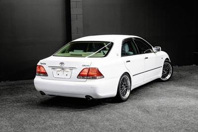 2005 Toyota Crown - Thumbnail