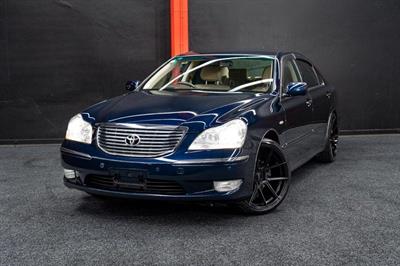 2005 Toyota Crown - Thumbnail