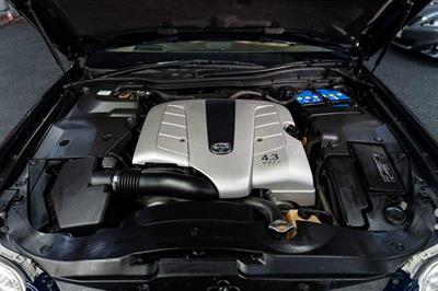 2005 Toyota Crown - Thumbnail