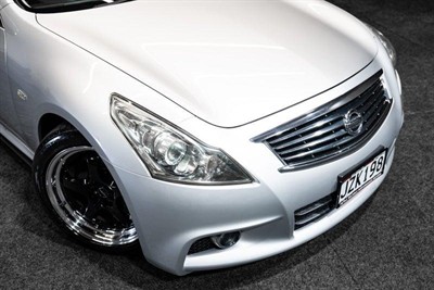 2011 Nissan Skyline - Thumbnail