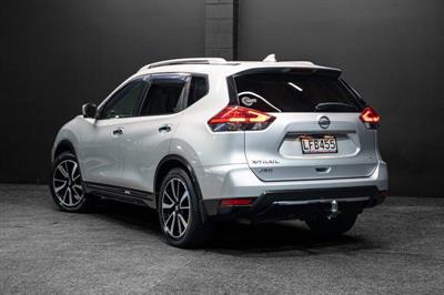 2018 Nissan X-TRAIL - Thumbnail