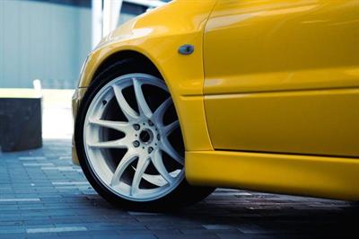 2001 Mitsubishi Lancer - Thumbnail